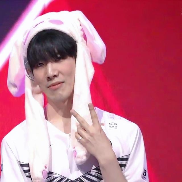 LNG官方：辅助Mark离队